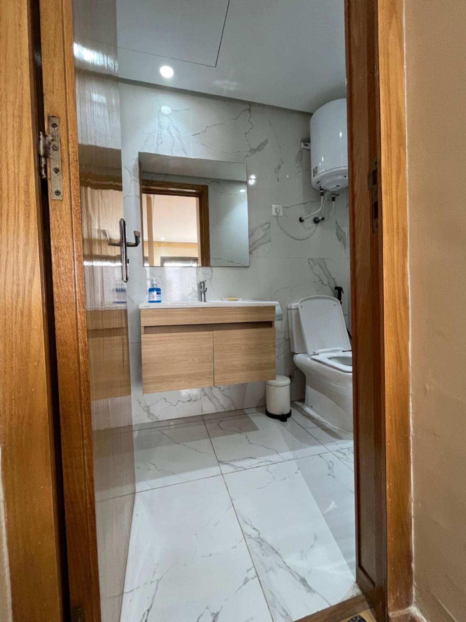 Luxury Appartement In Heart Of Casablanca Maarif ภายนอก รูปภาพ